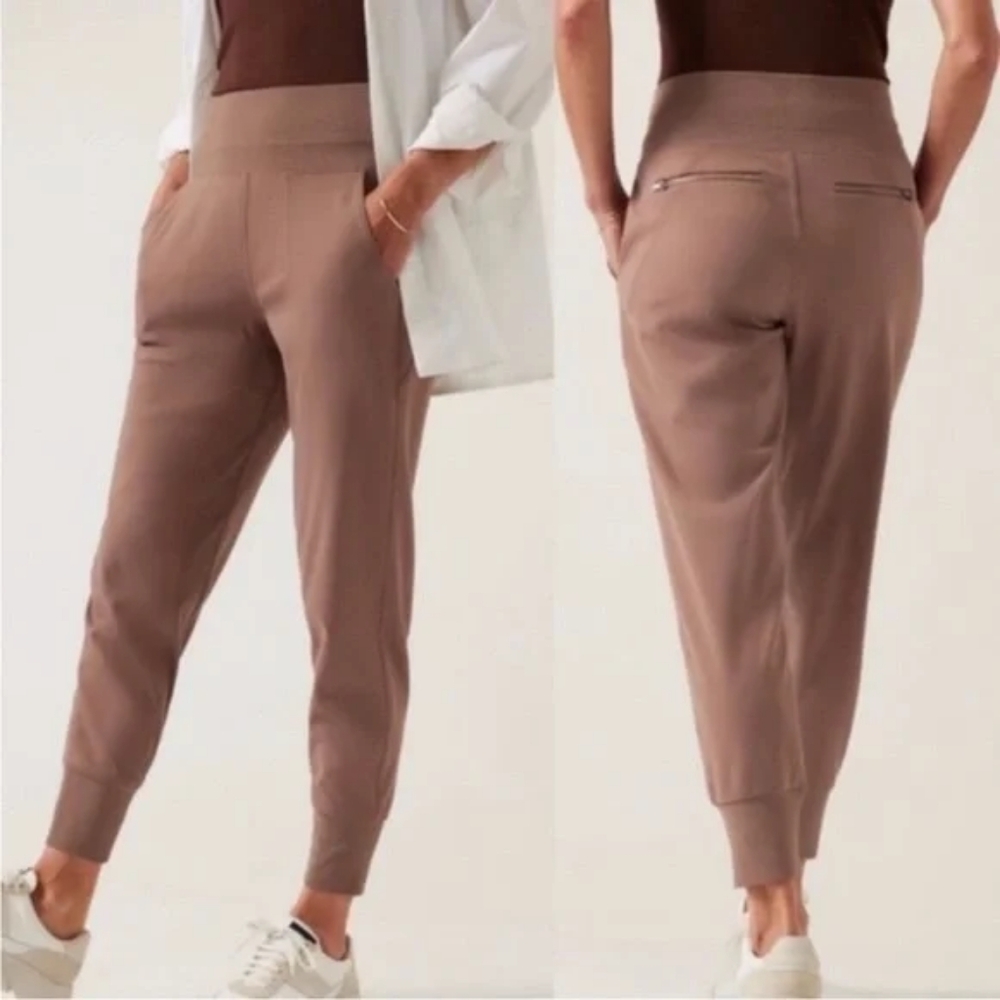 Athleta Size MT Medium Tall Venice Jogger
